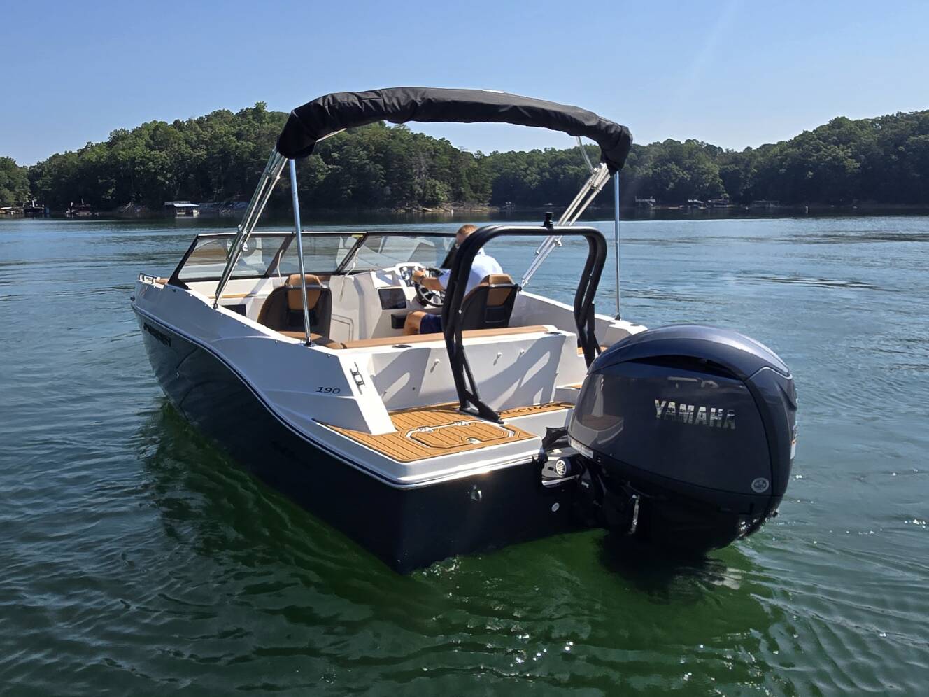 A photo of this 2027 Starcraft 191SVXOB