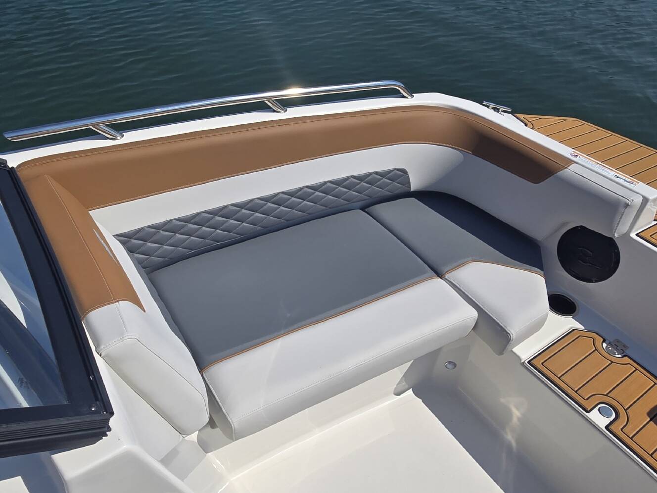A photo of this 2027 Starcraft 191SVXOB