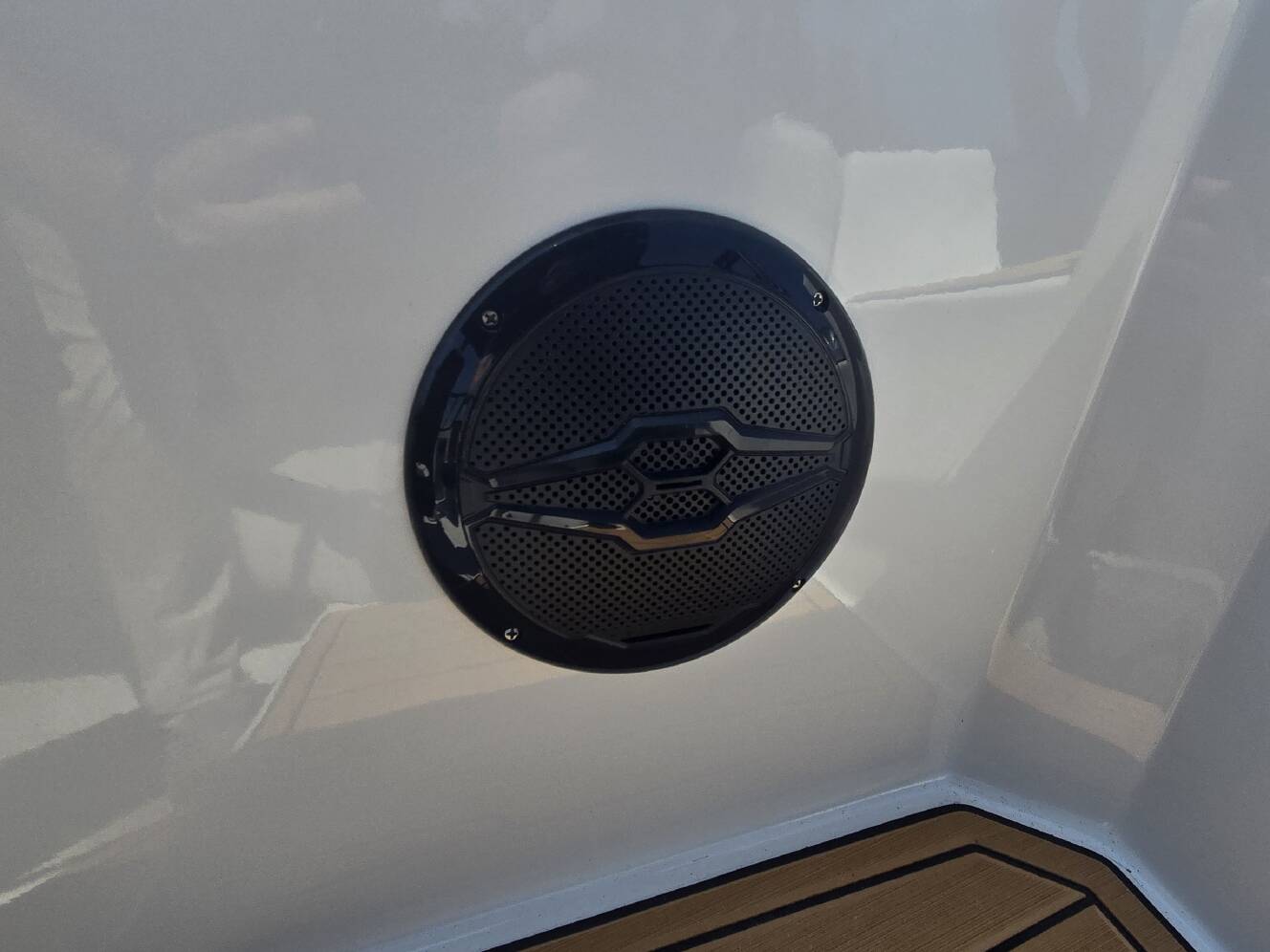 A photo of this 2027 Starcraft 191SVXOB