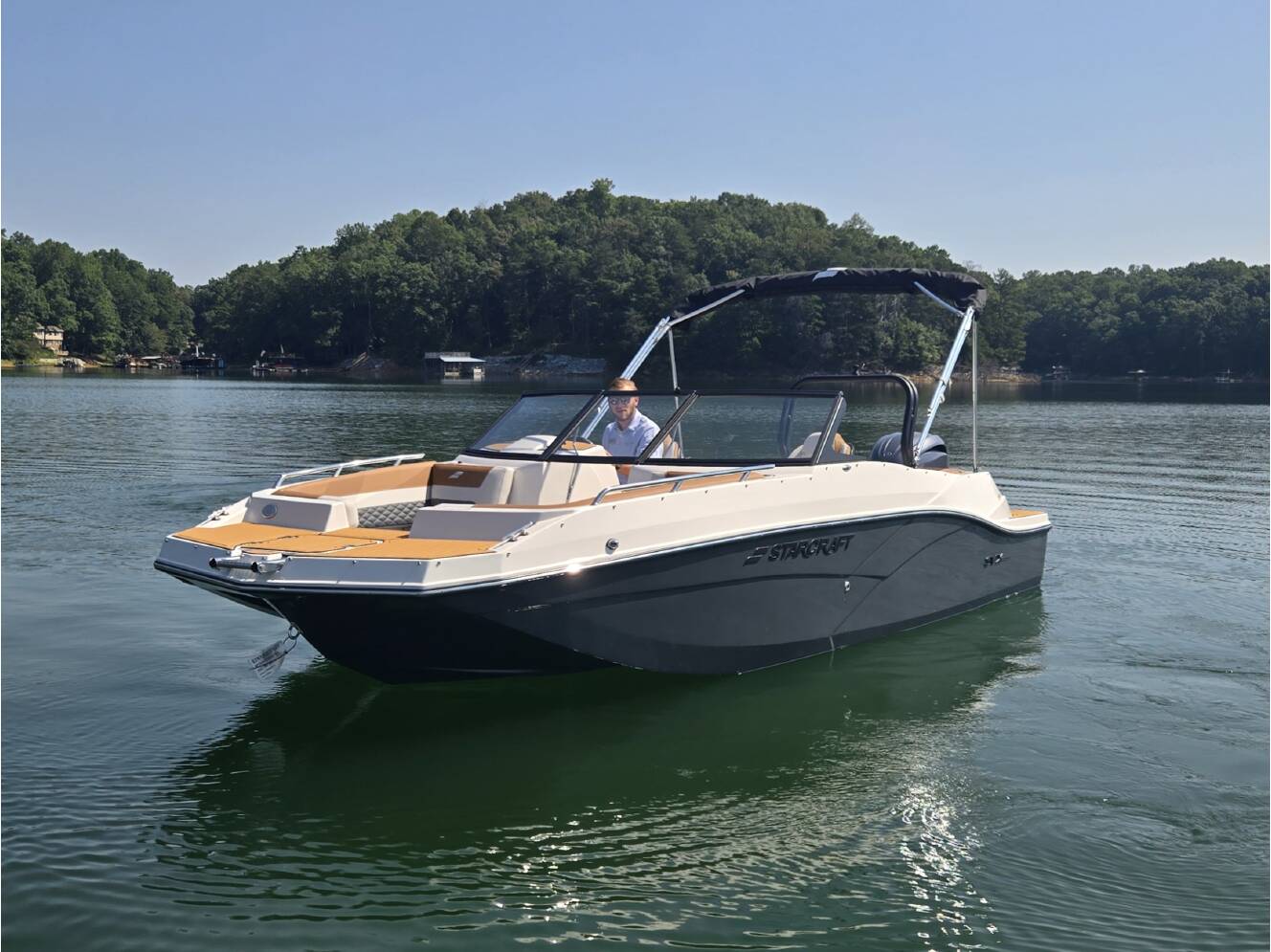A photo of this 2027 Starcraft 191SVXOB