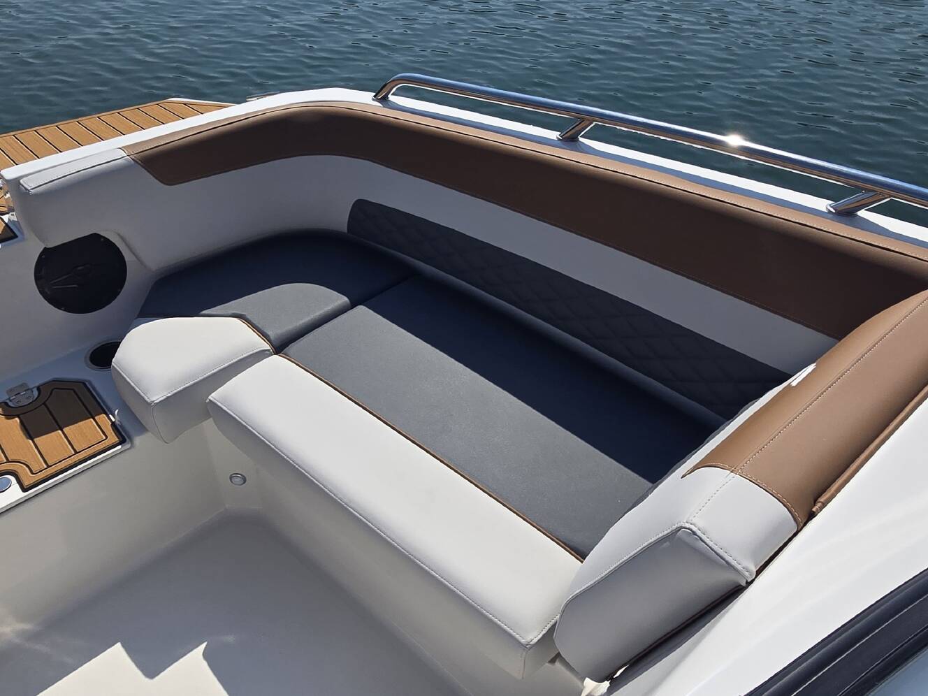 A photo of this 2027 Starcraft 191SVXOB