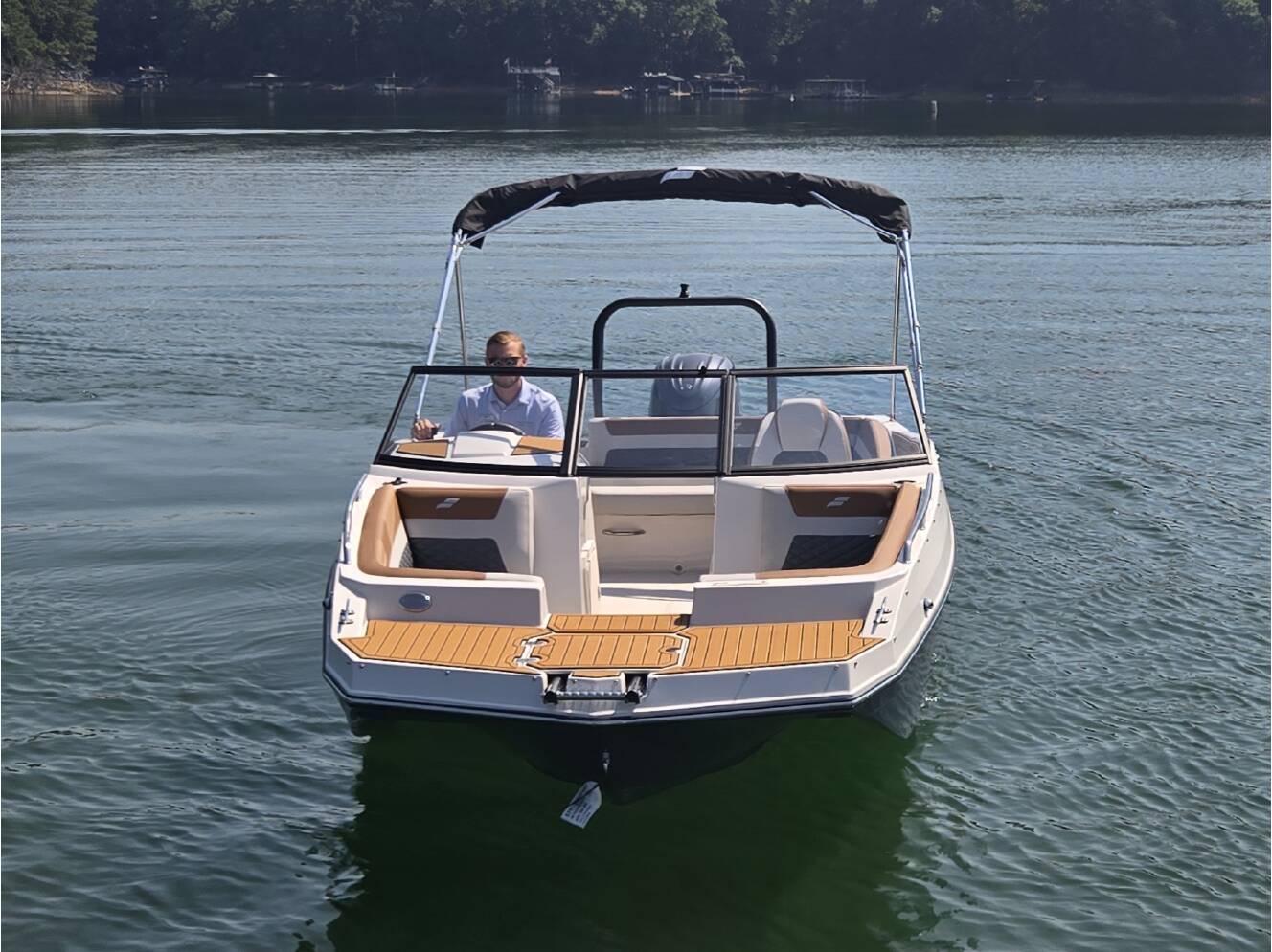 A photo of this 2027 Starcraft 191SVXOB