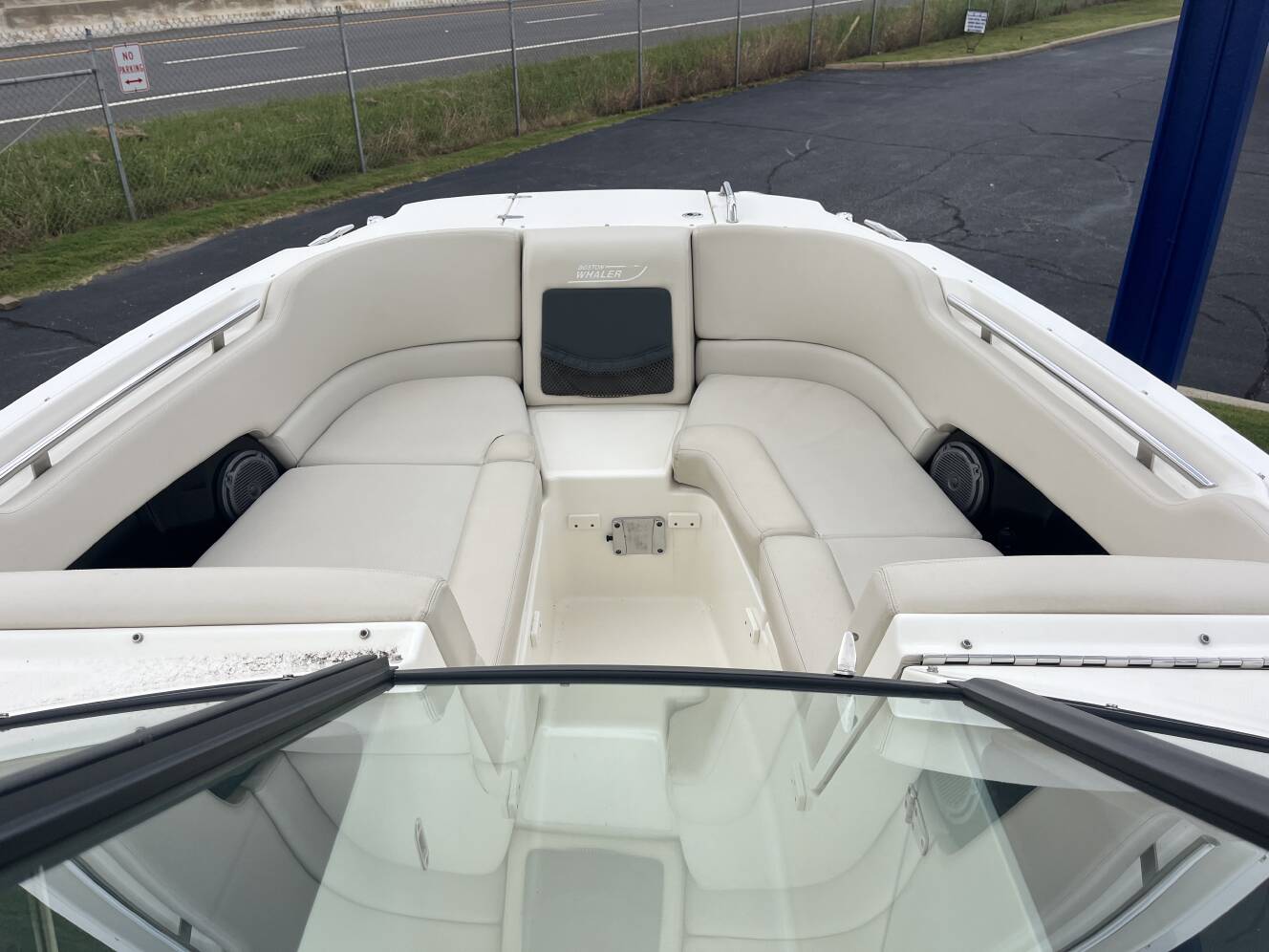A photo of this 2013 Boston Whaler 230 VANTAGE