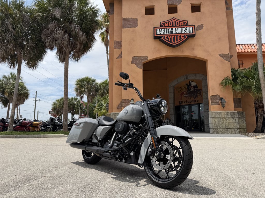 2025 Harley-Davidson Road King Special Billiard Gray SPECIAL in Stuart, FL