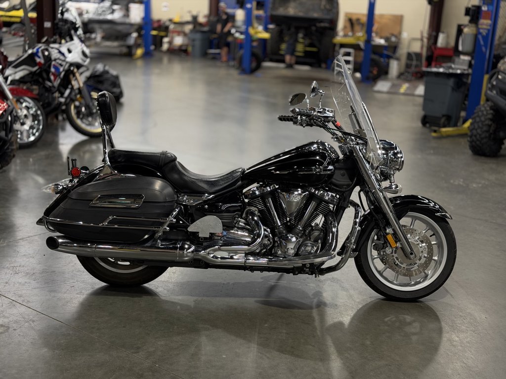 2013 Yamaha ROADLINER S S in Houston, TX