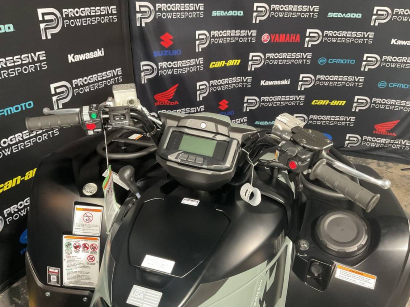 A photo of this 2026 Yamaha Grizzly EPS XT-R