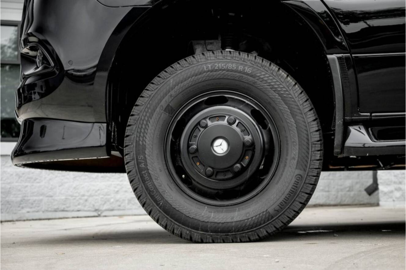 A photo of this 2027 Midwest Automotive Designs Luxe Cruiser D6 AWD