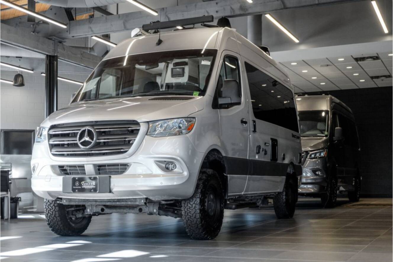 A photo of this 2027 Midwest Automotive Designs Luxe Cruiser D6 AWD
