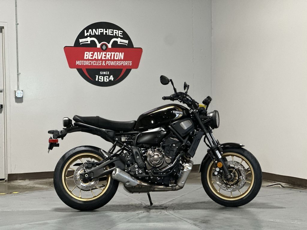 2026 Yamaha XSR700TB 700 in Tigard, OR