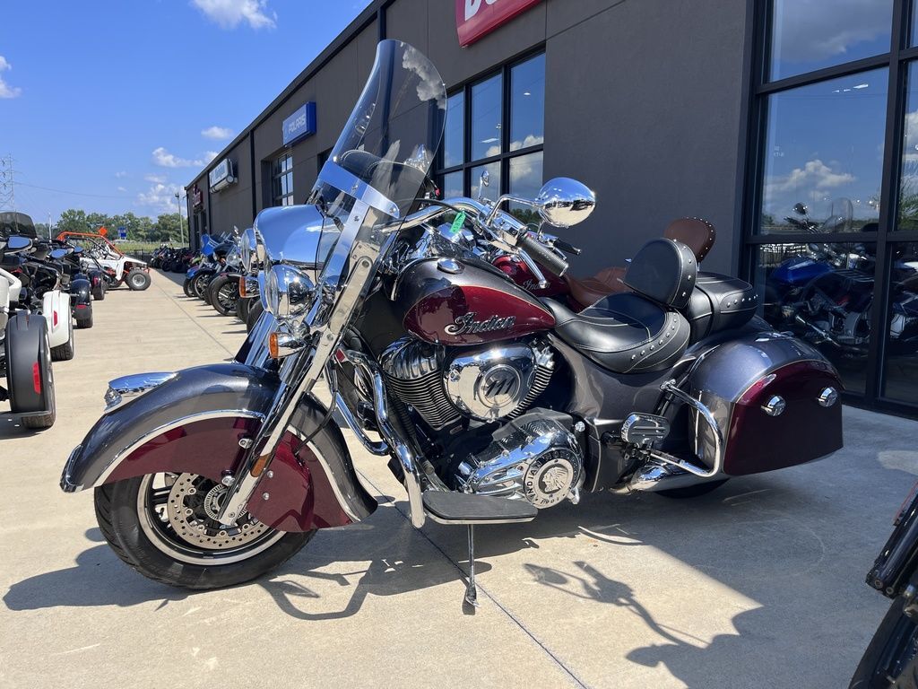 2017 Indian Motorcycle® Springfield Steel Gray Over Burgundy Metallic BASE in Birmingham, AL