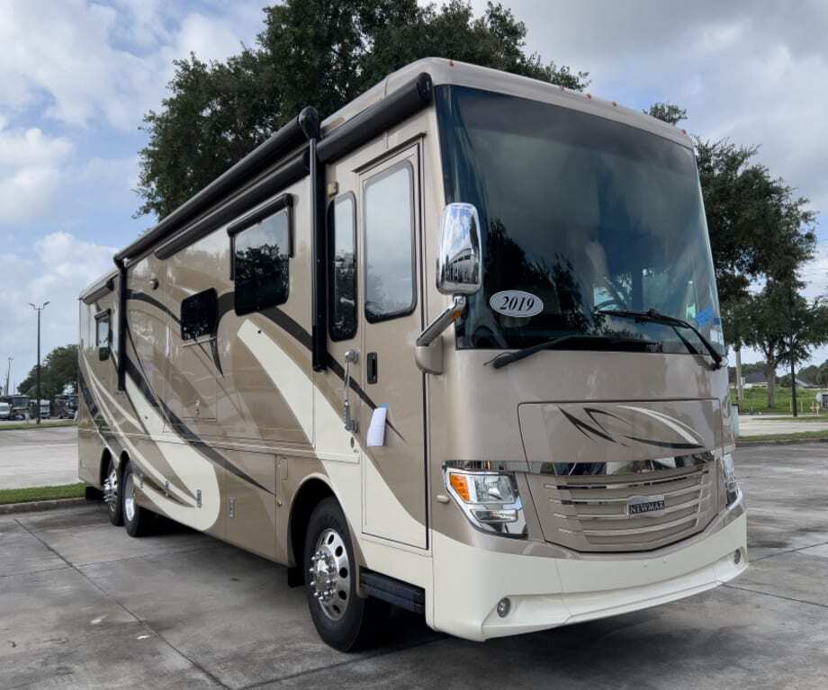 2019 Newmar VENTANA 4054 in sanford FL