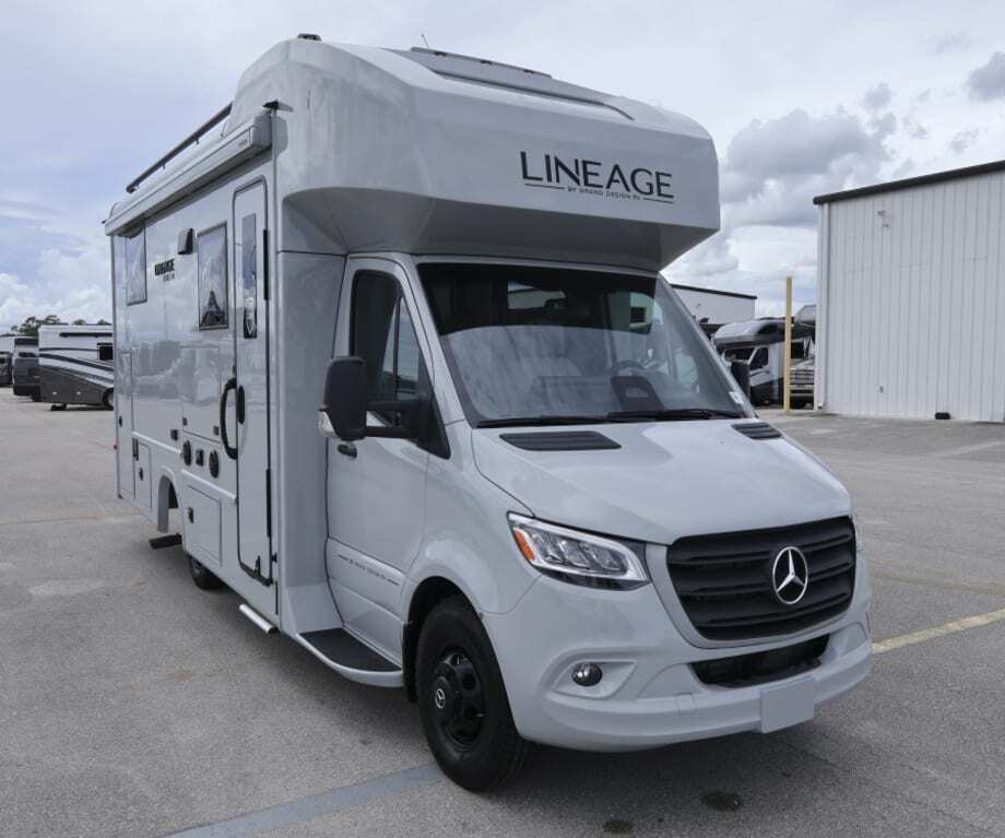 2027 Grand Design LINEAGE SERIES M 25TK-FBP in port st. lucie FL