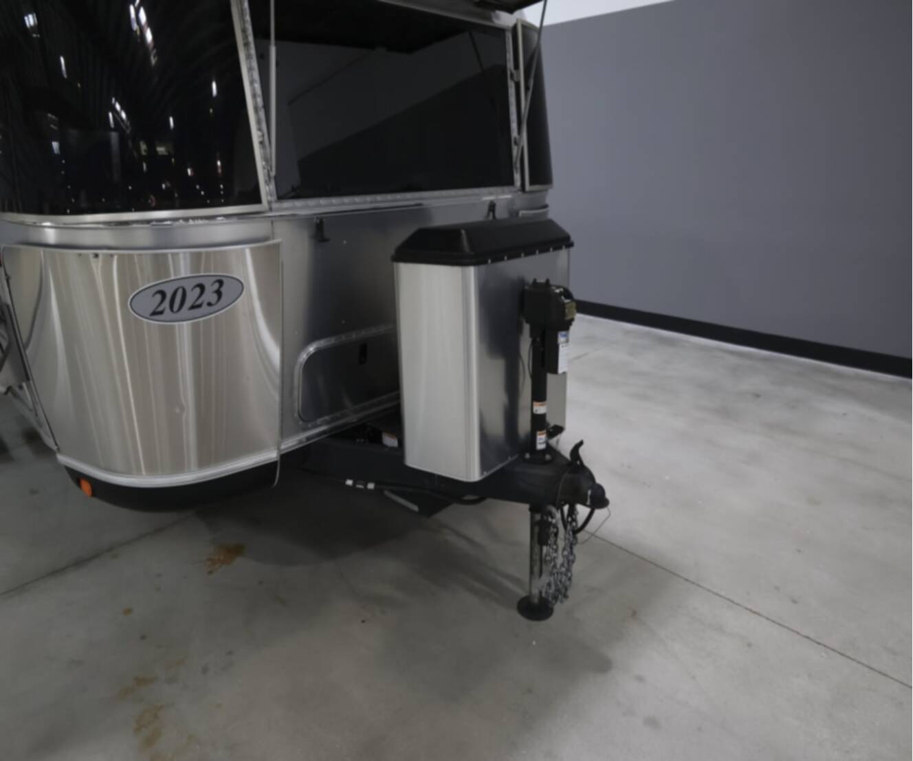 A photo of this 2023 Airstream CLASSIC 33FB 33FB TWIN