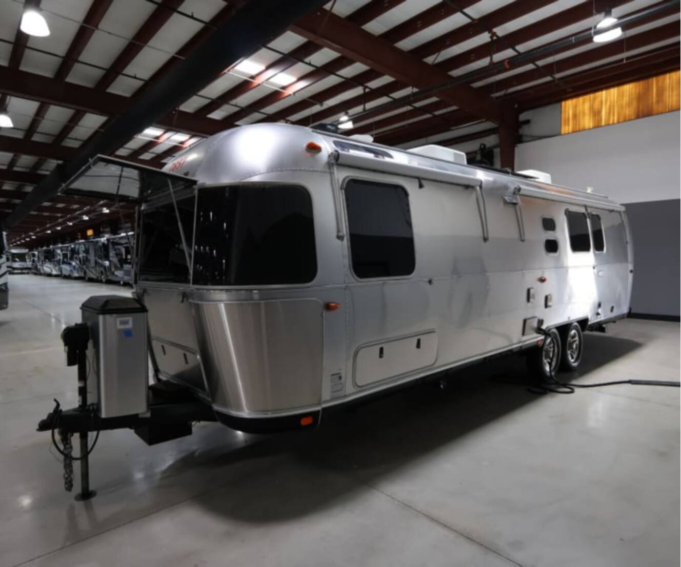 A photo of this 2023 Airstream CLASSIC 33FB 33FB TWIN