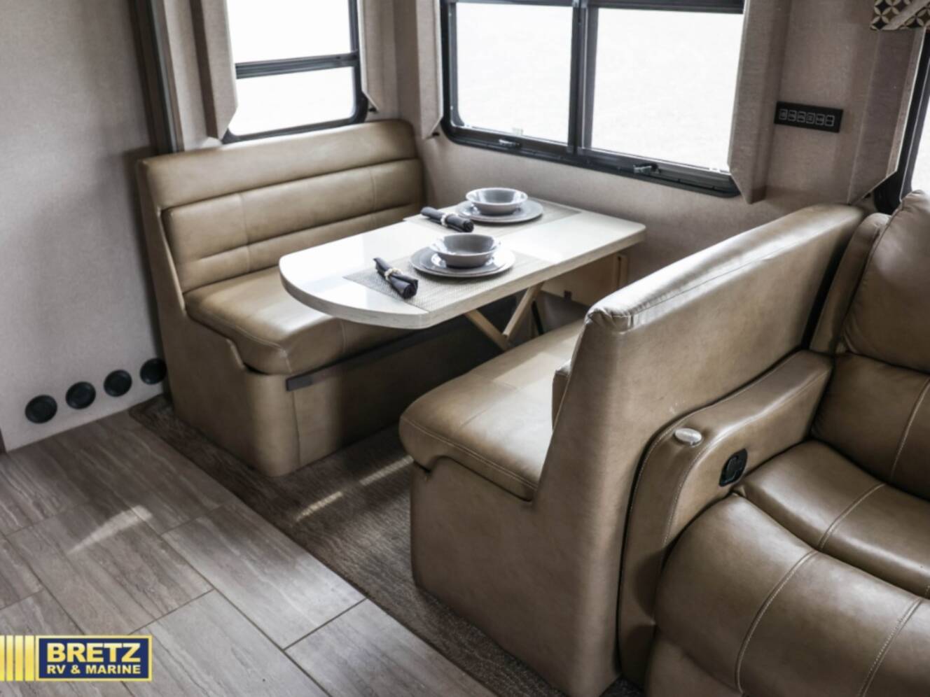 A photo of this 2020 Dynamax DX3 37TS