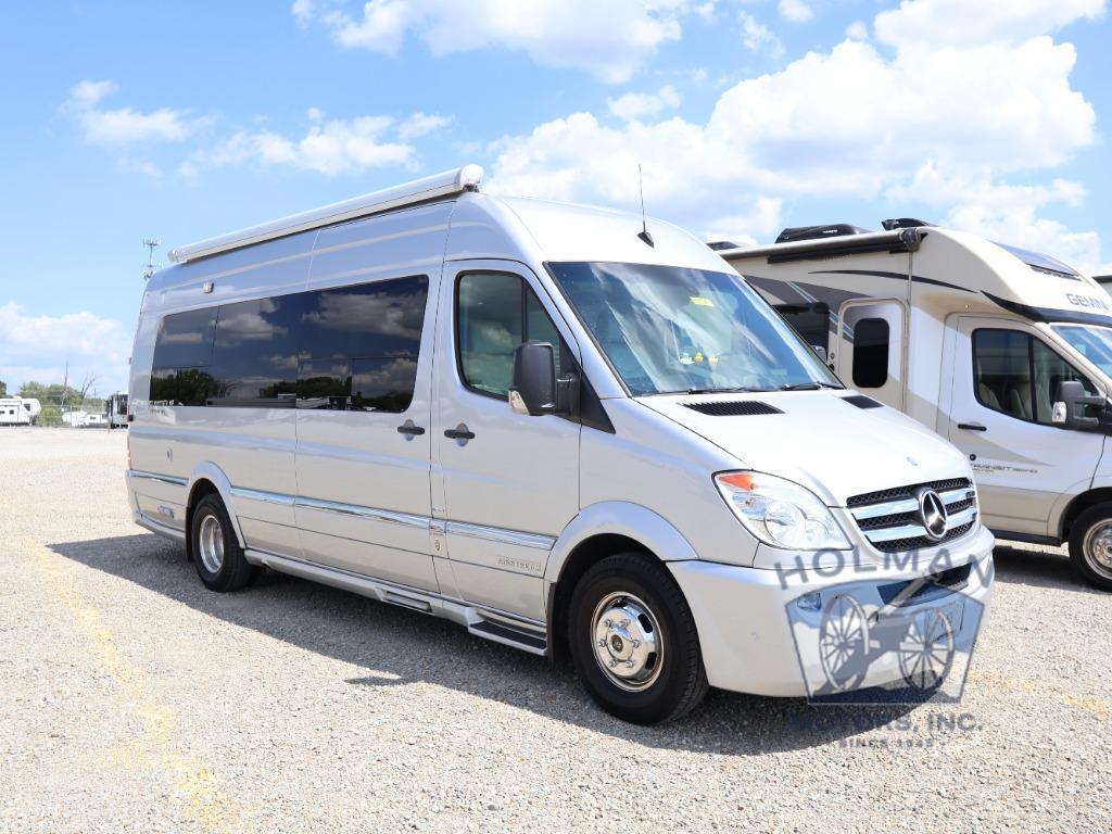 2013 Airstream Interstate Lounge Extended in batavia OH