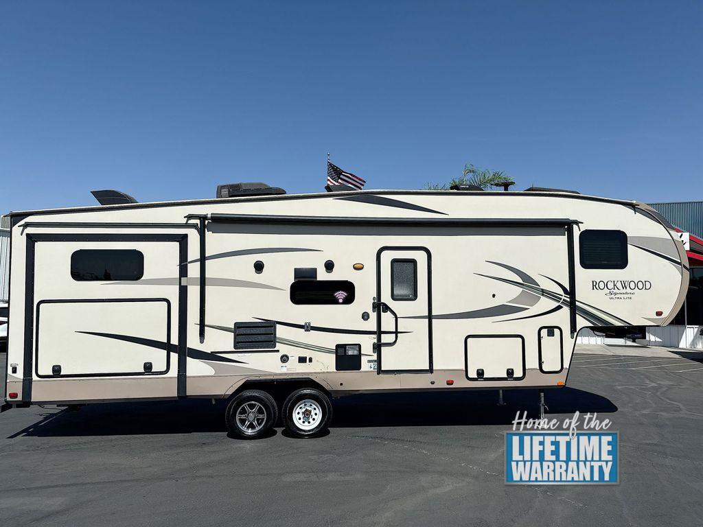 2018 Forest River Rv Rockwood Signature Ultra Lite 8301WS in bakersfield CA