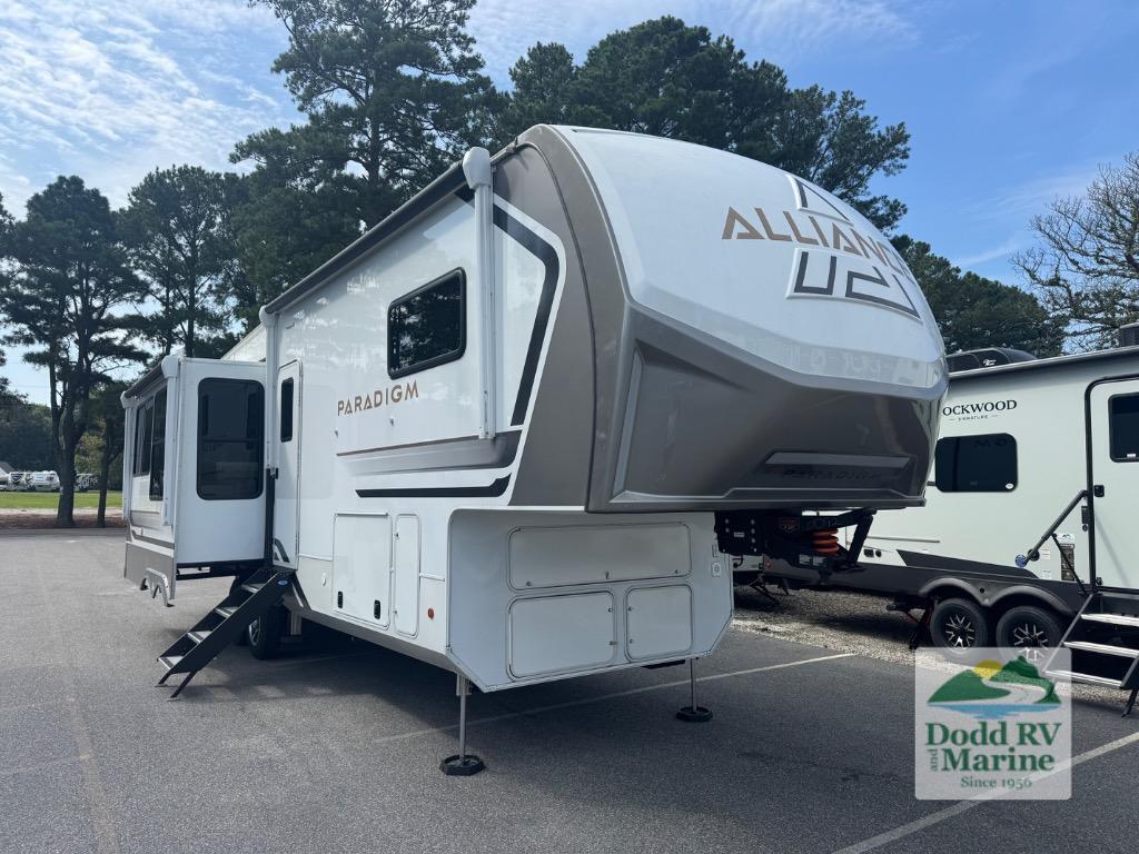 2025 Alliance Rv Paradigm 310RL in yorktown VA