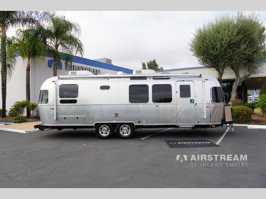 2026 Airstream Classic 28RBT in temecula CA