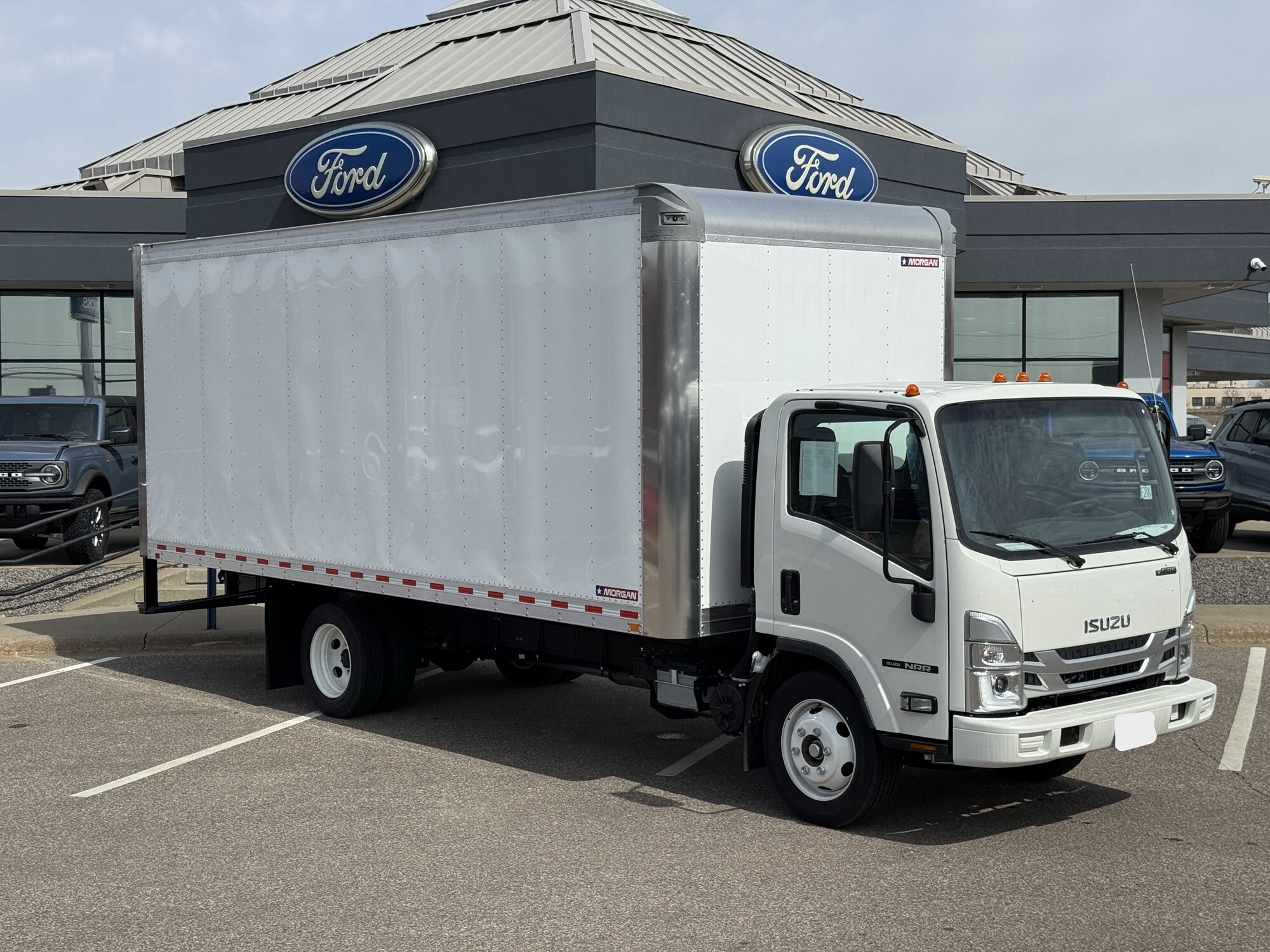 2025 ISUZU NRR GAS in Saint Michael, MN