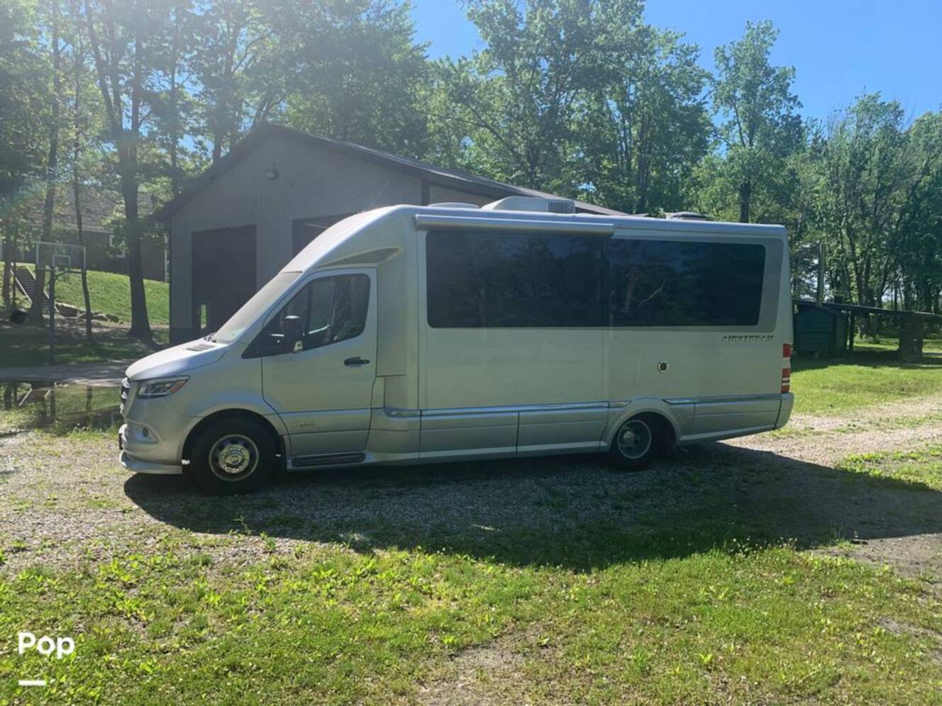 A photo of this 2025 Airstream Atlas Murphy Suite
