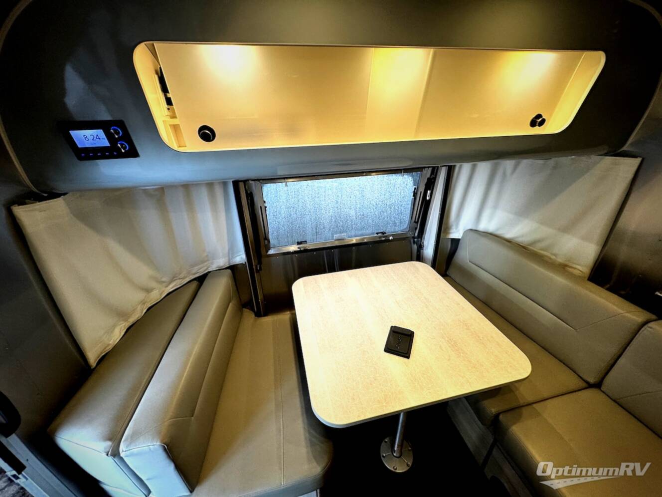 A photo of this 2022 Airstream International 25FB TWIN