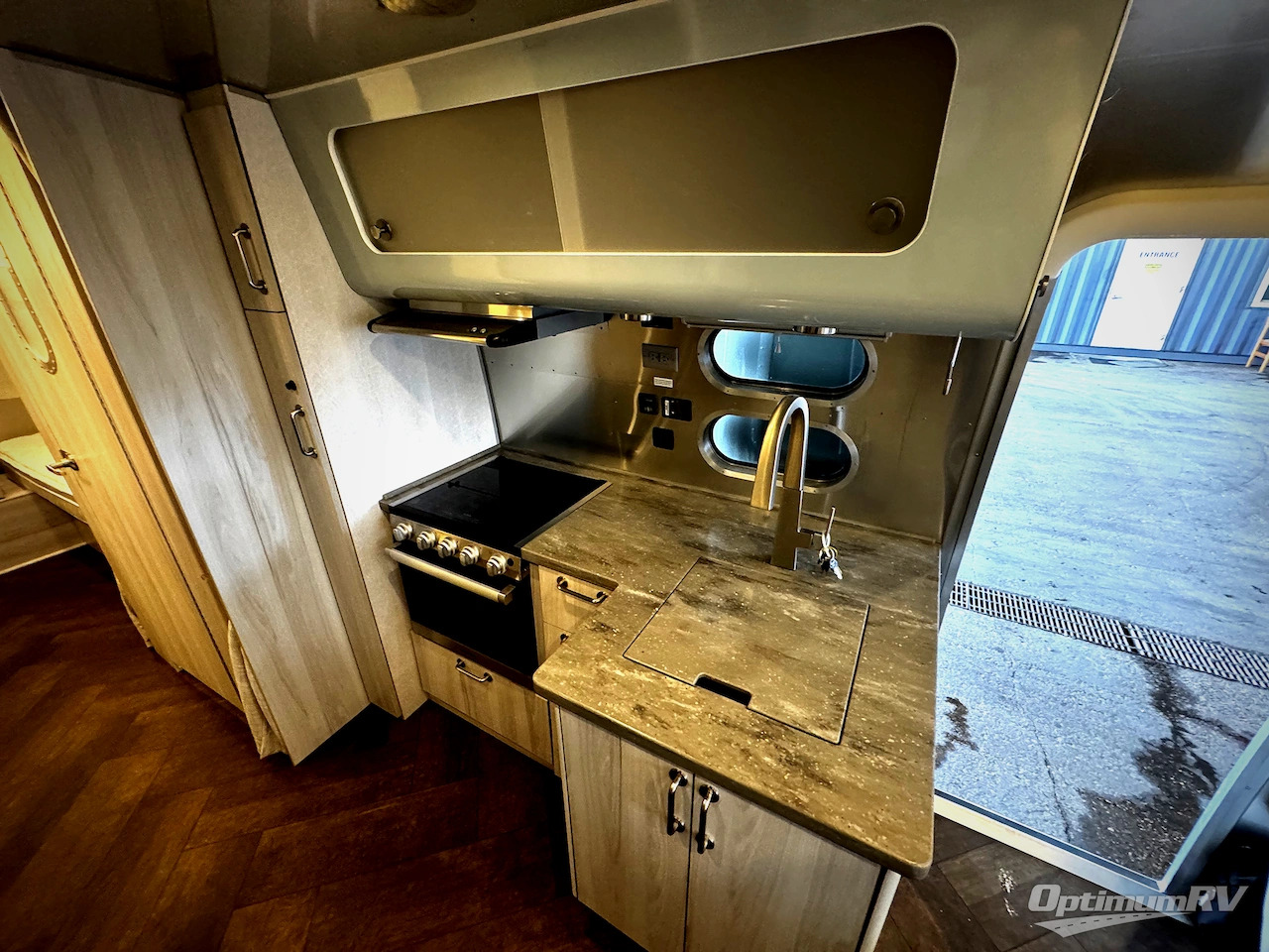 View more photos of this listing