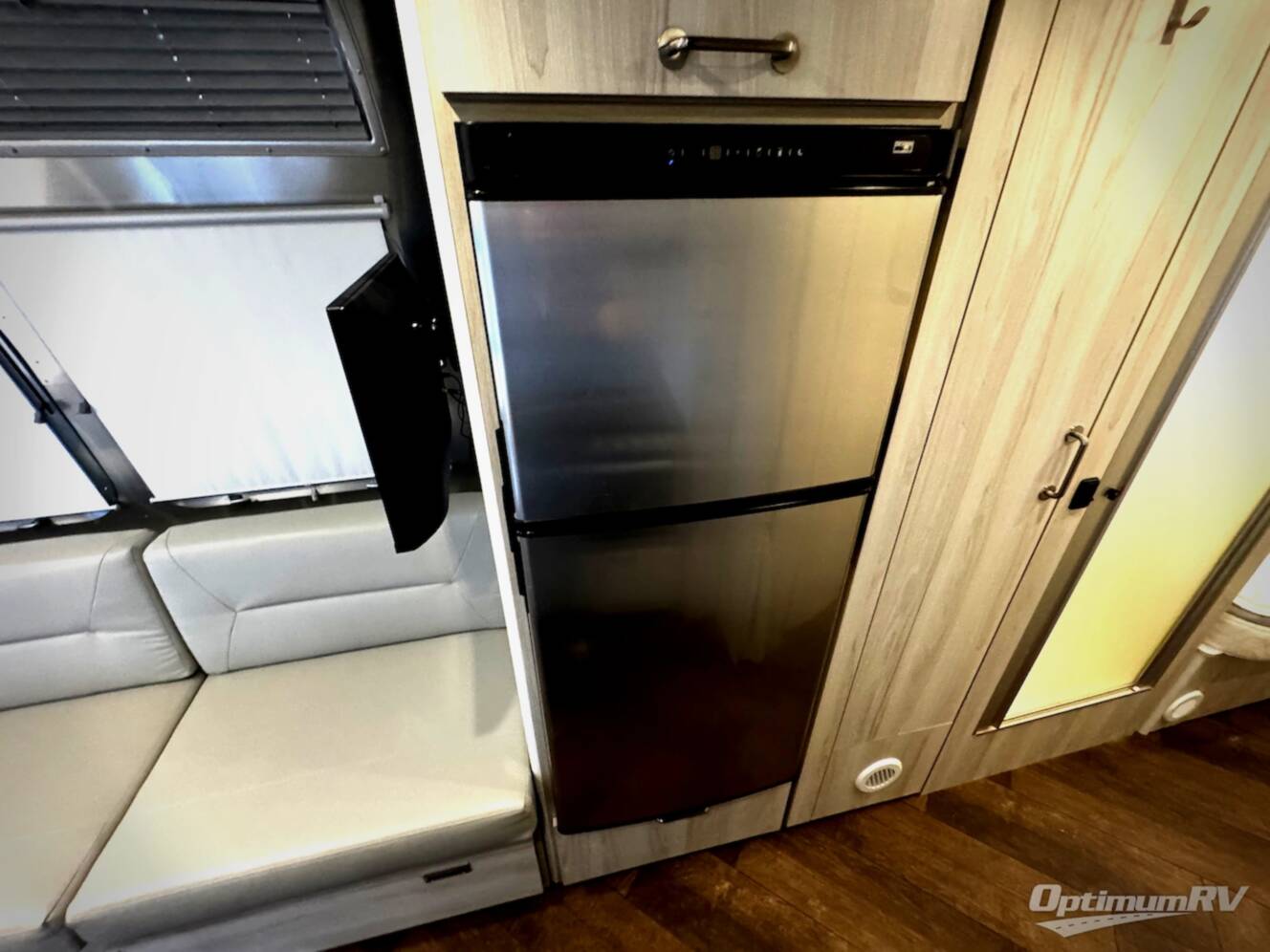 A photo of this 2022 Airstream International 25FB TWIN