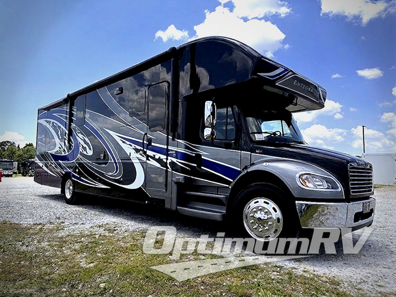 2021 Entegra Coach Accolade 37K RV