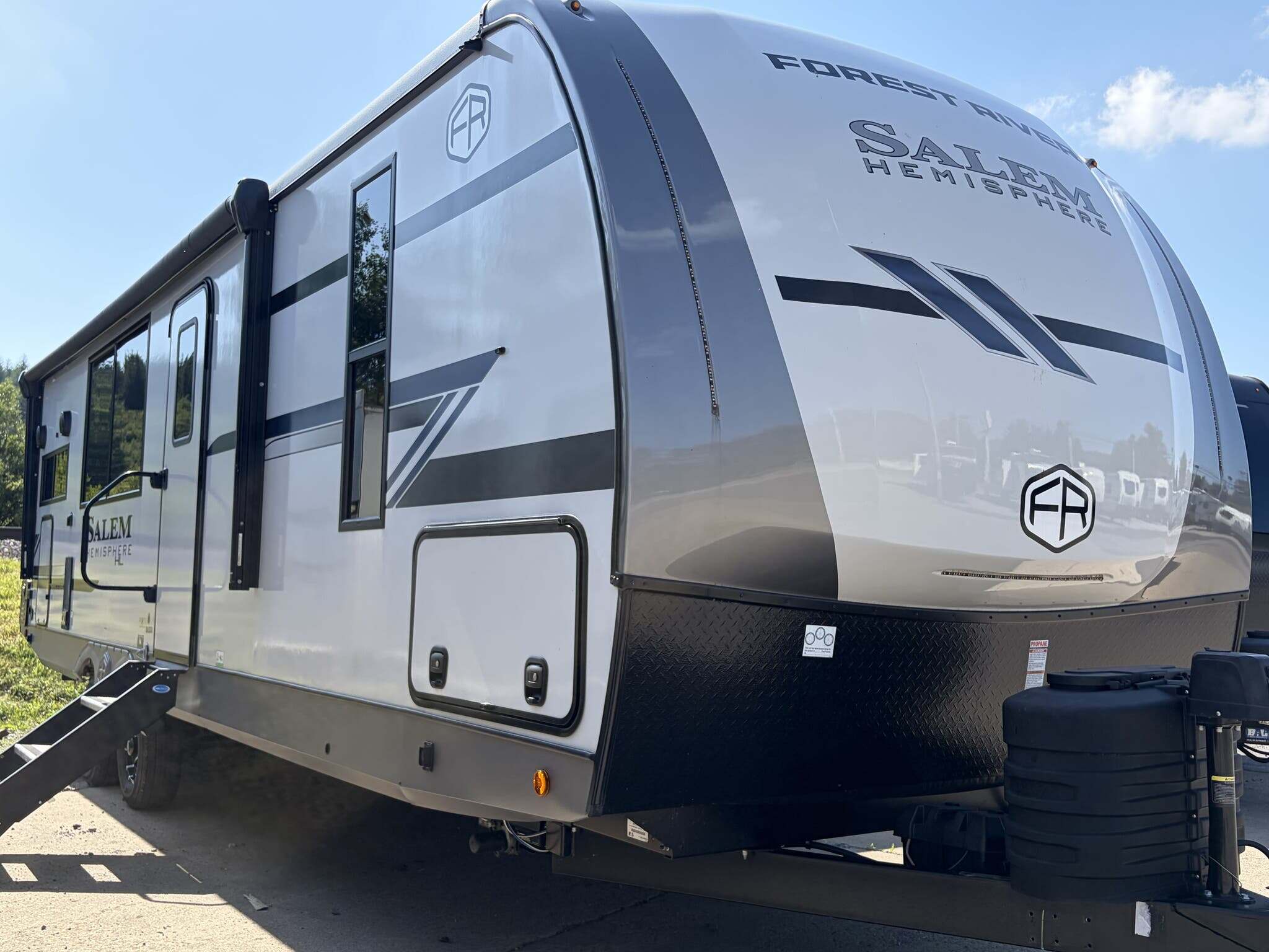 2025 Forest River Salem Hemisphere Hyper-Lyte 27RKHL RV