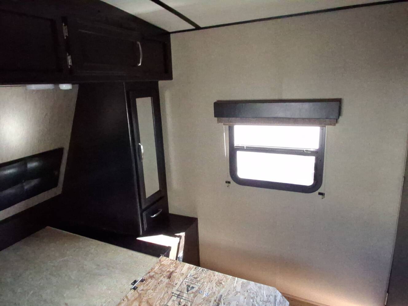 A photo of this 2018 Grand Design Imagine 2970RL