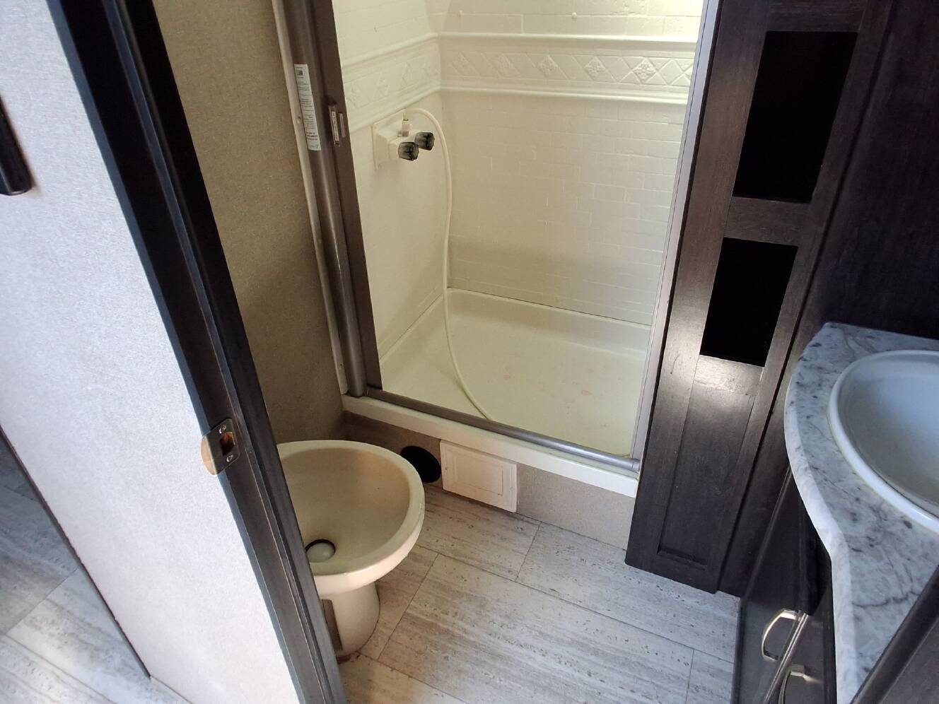 A photo of this 2018 Grand Design Imagine 2970RL