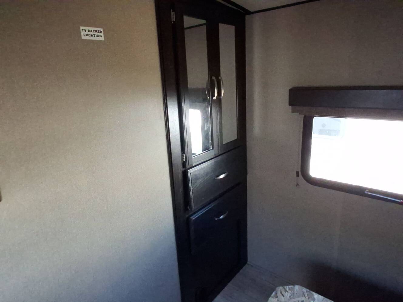 A photo of this 2018 Grand Design Imagine 2970RL