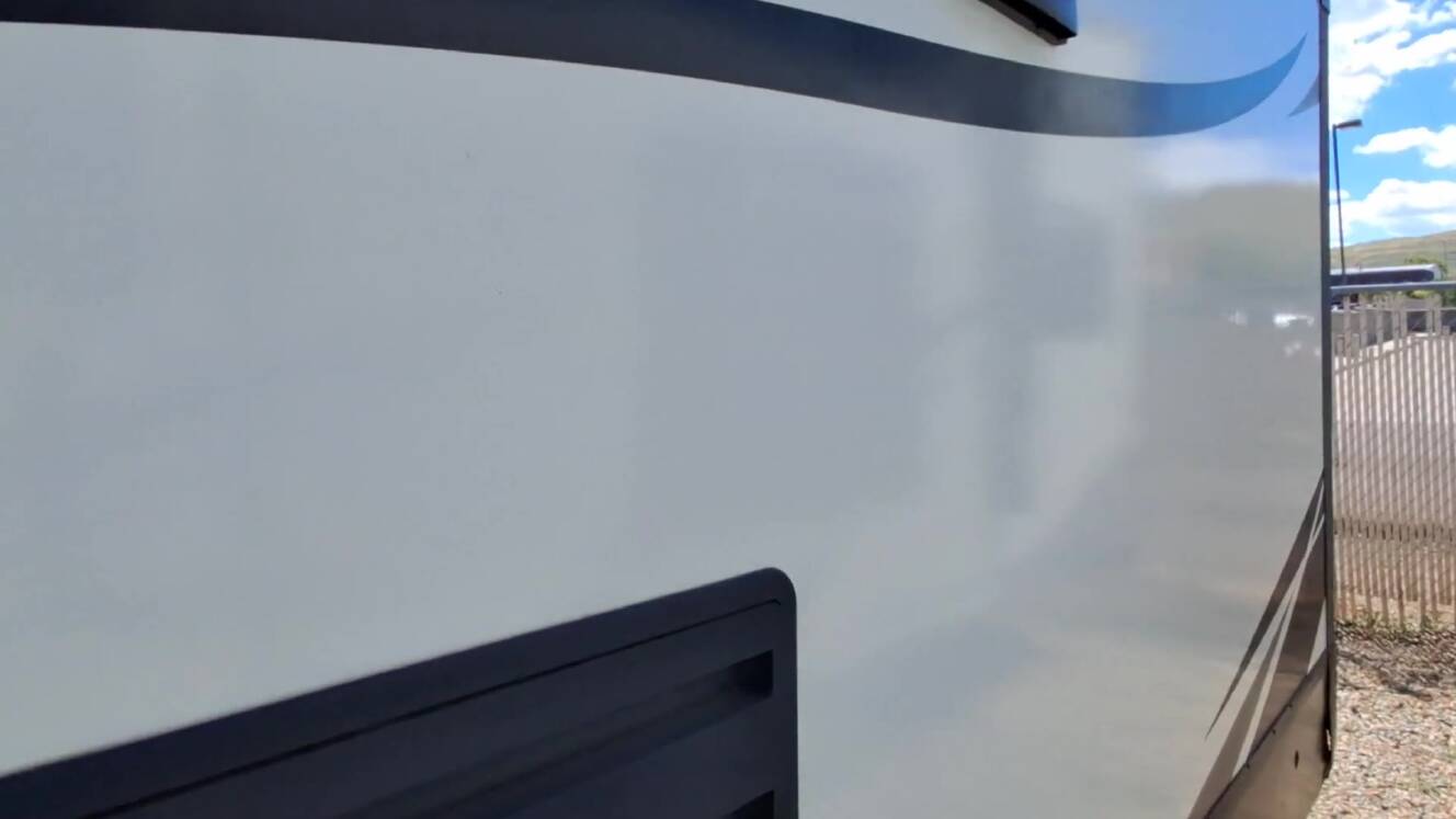 A photo of this 2018 Grand Design Imagine 2970RL