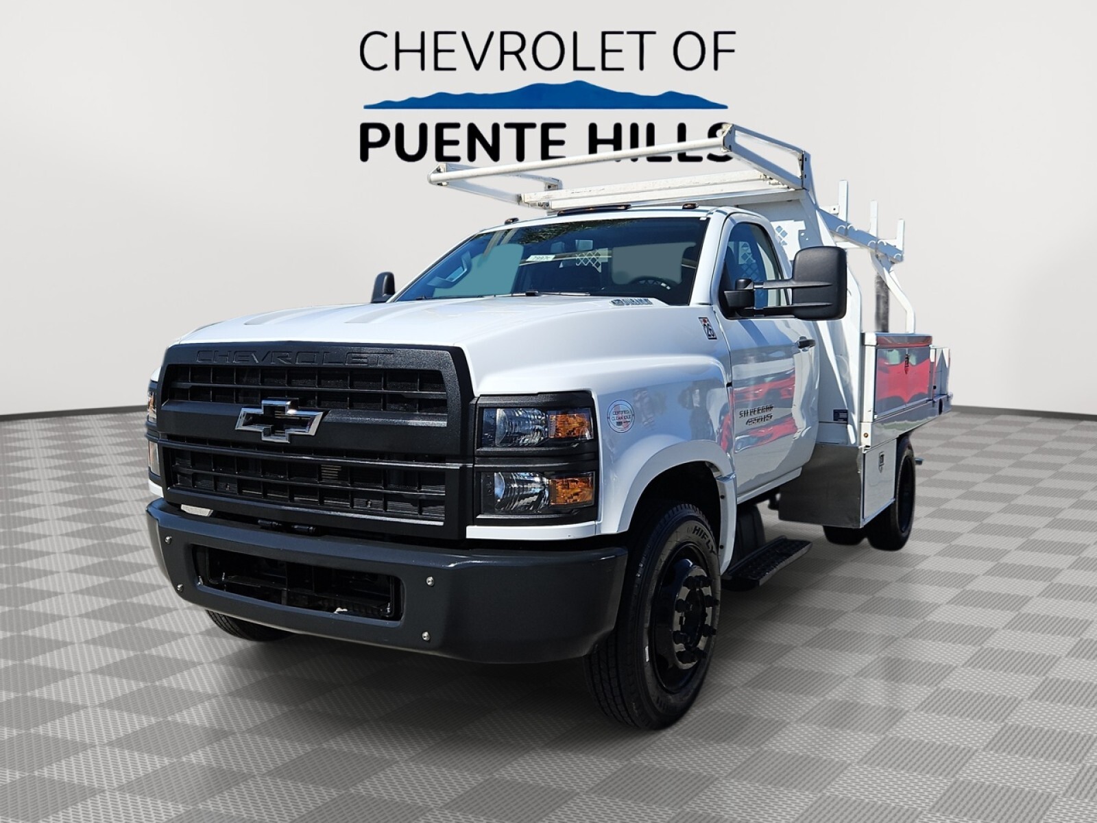 2023 CHEVROLET Silverado 4500 MD 10' Contractor Truck in Rowland Heights, CA