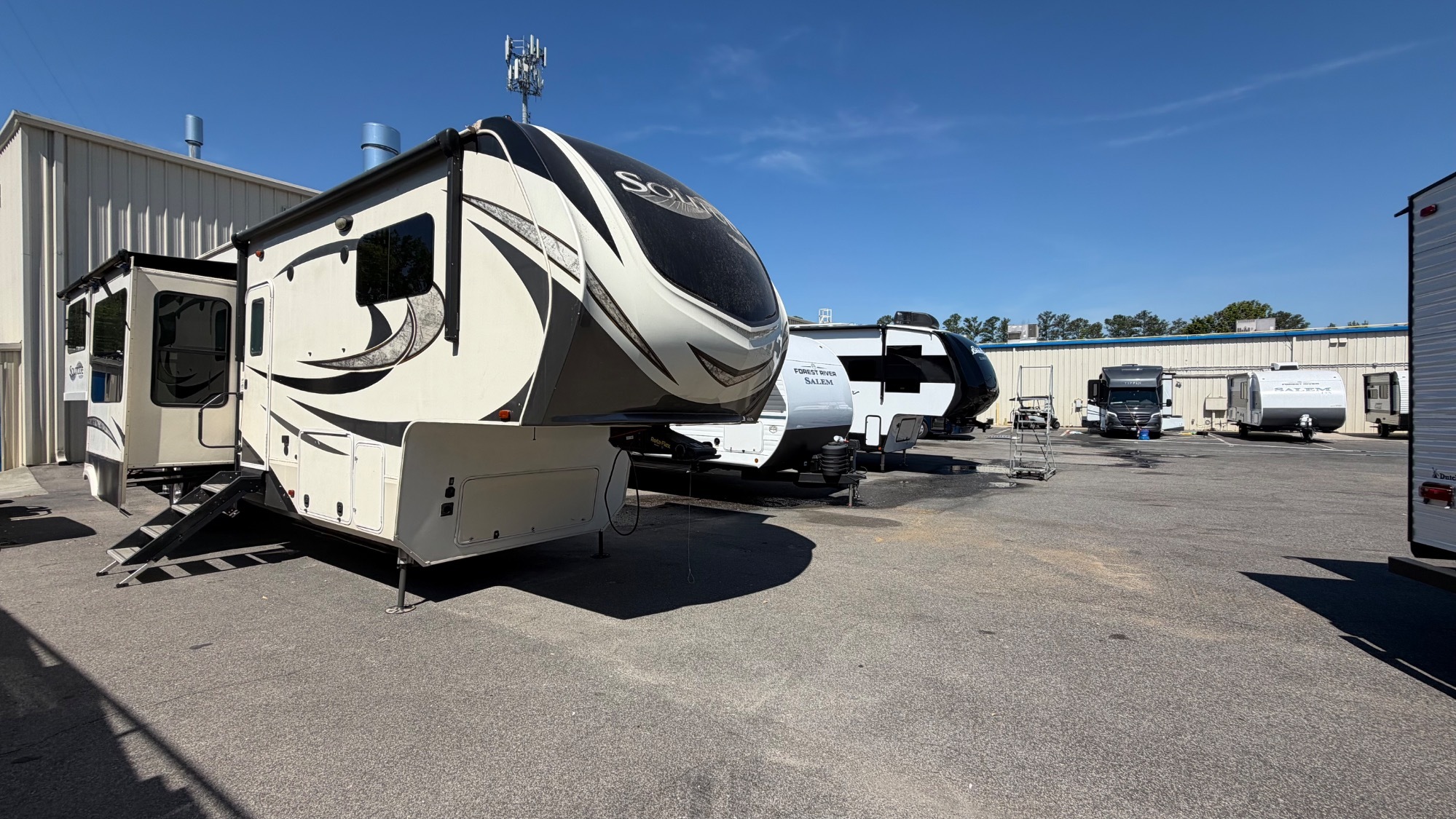 2018 Grand Design SOLITUDE 375RES in garner NC