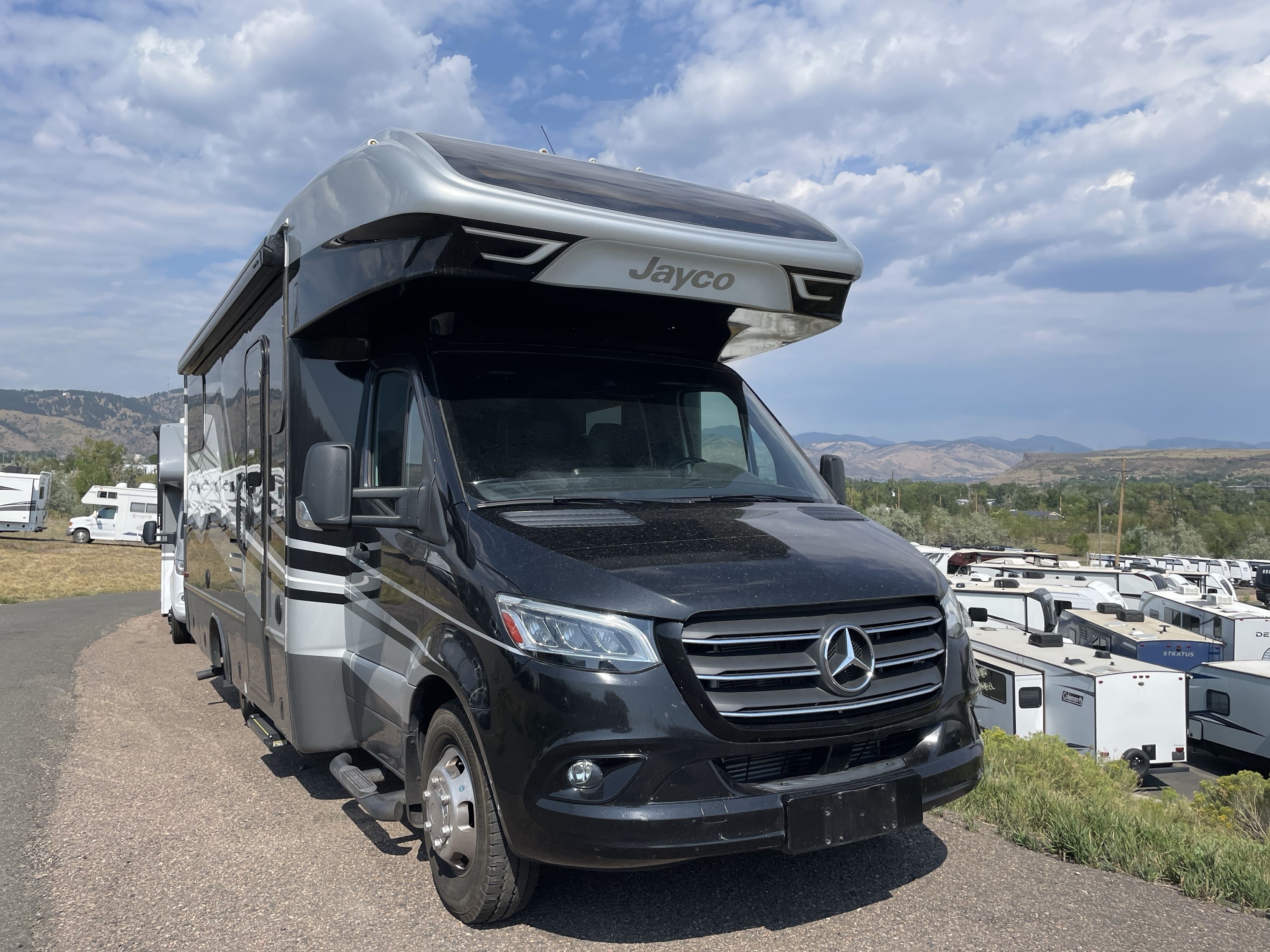2022 Jayco MELBOURNE PRESTIGE 24NP in golden CO