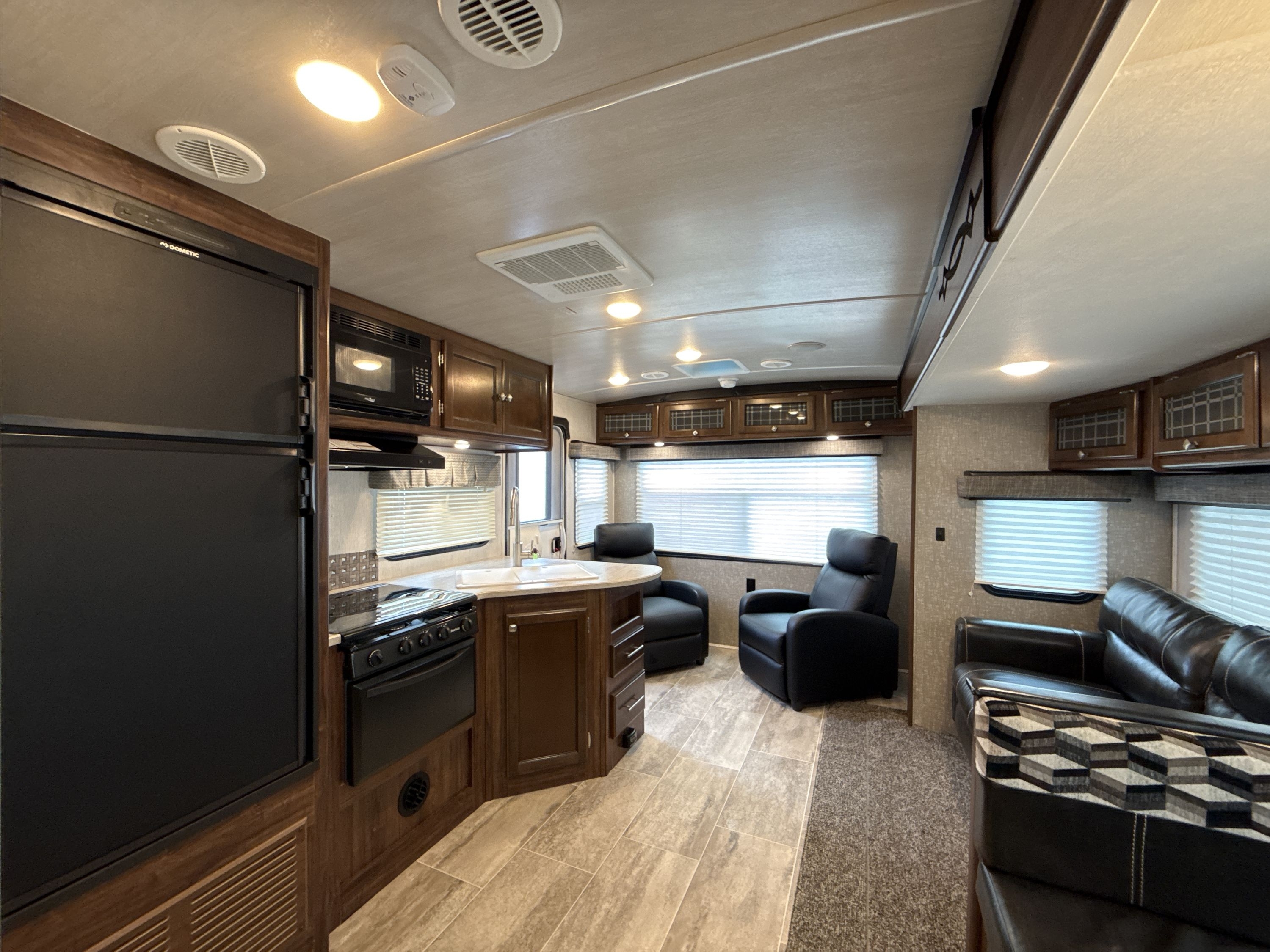 2018 Heartland MALLARD IDM27 in coburg OR