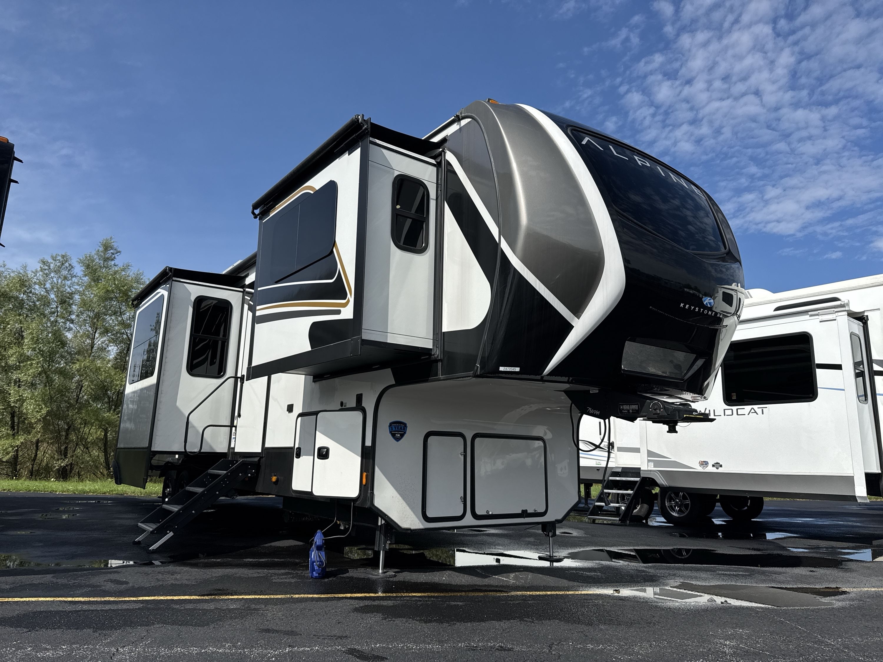 2025 Keystone ALPINE 3700FL RV