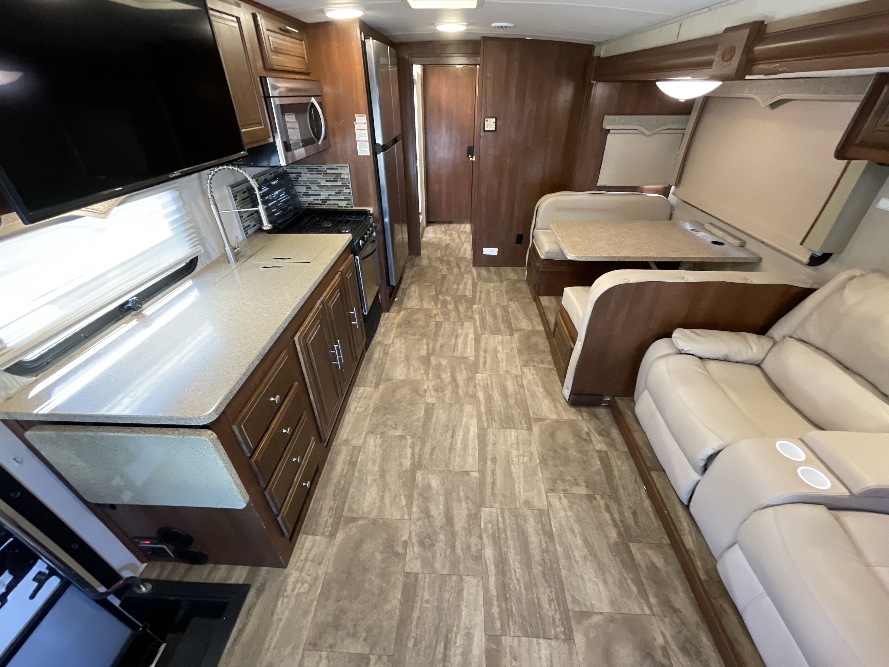 2018 Forest River GEORGETOWN 5 SERIES 31R 5 SERIES GT5 31R in fresno CA