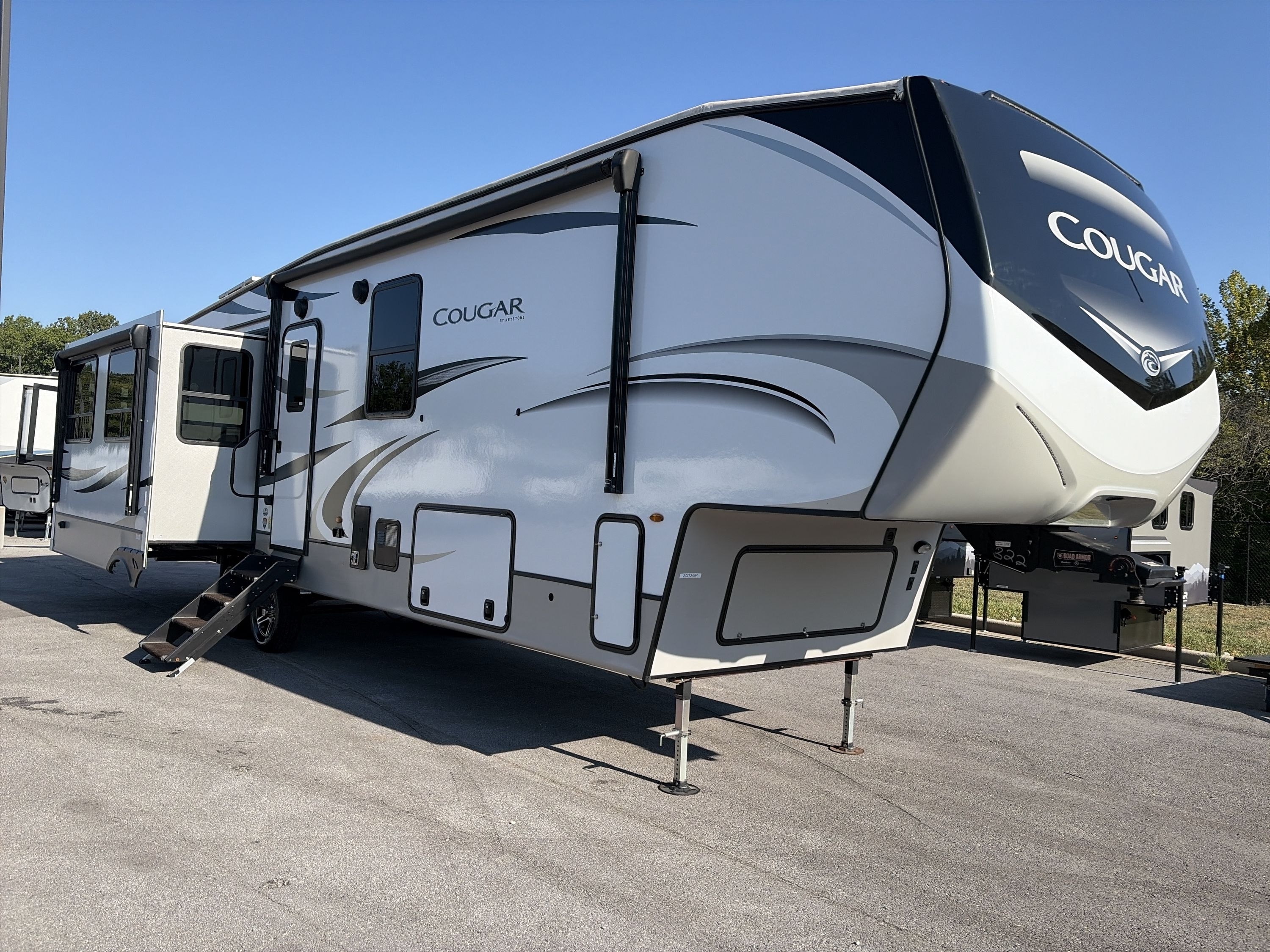 2023 Keystone COUGAR 355FBS RV