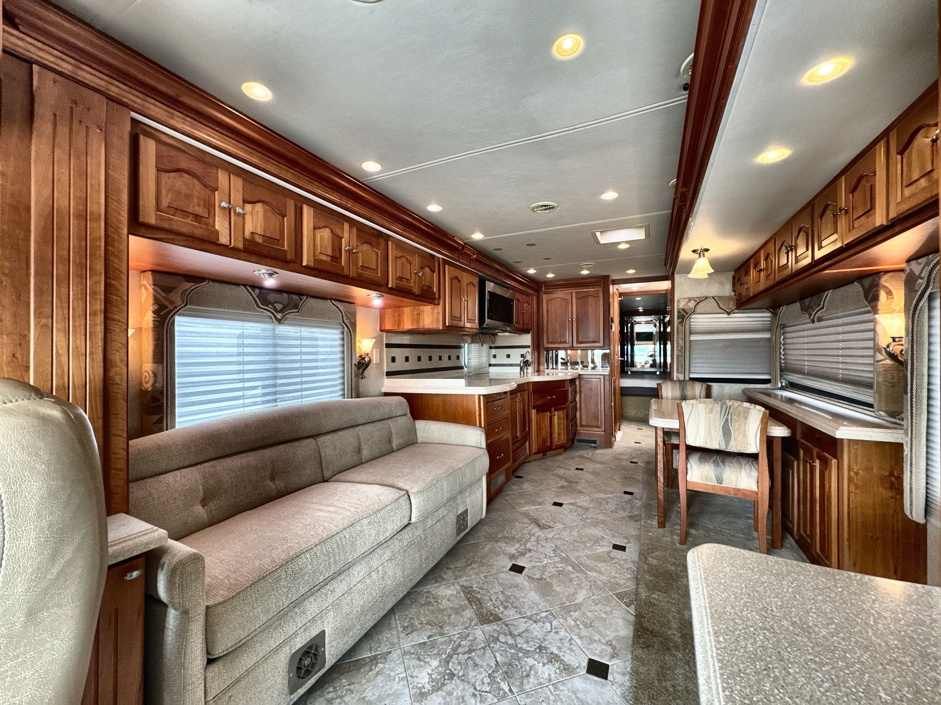 2007 Tiffin ALLEGRO BUS 40QDP in kingston NY