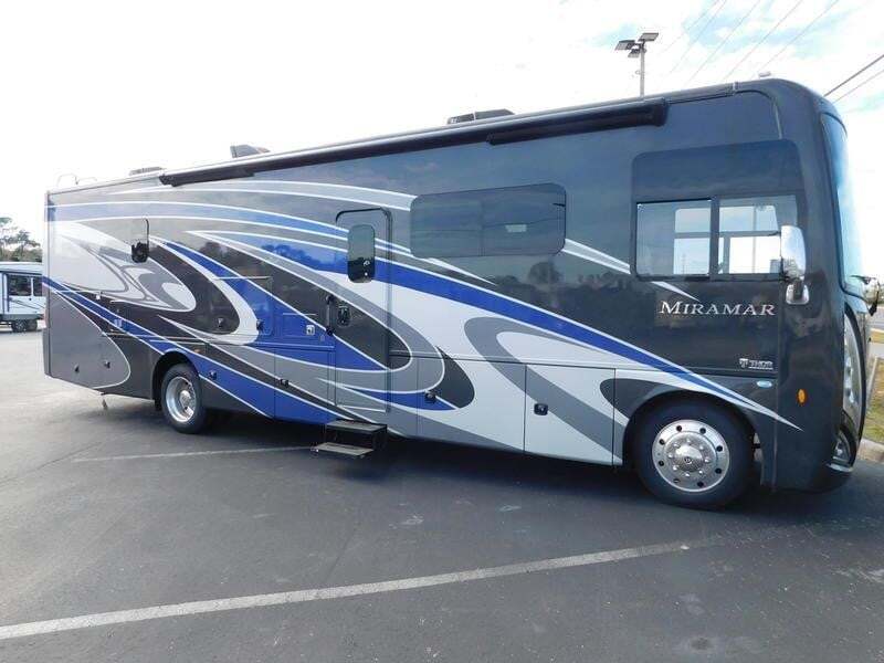 2022 Thor Motor Coach MIRAMAR 34.6 in brooksville FL
