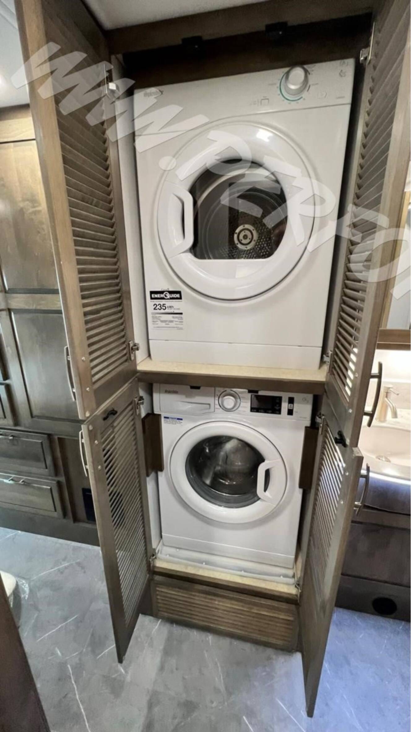 A photo of this 2026 Dynamax DX3 34KD