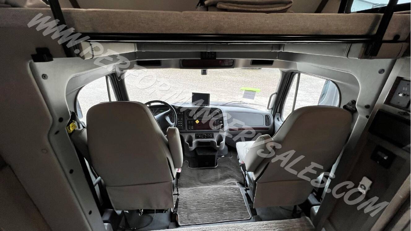 A photo of this 2026 Dynamax DX3 34KD