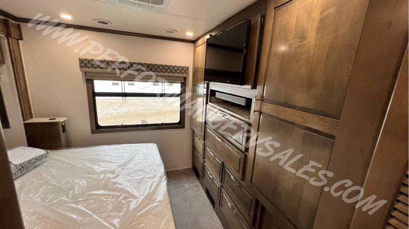 A photo of this 2026 Dynamax DX3 34KD