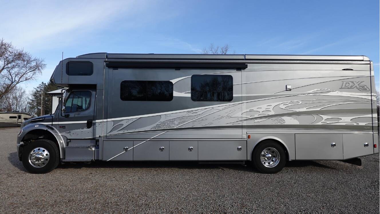A photo of this 2024 Dynamax DX3 34KD