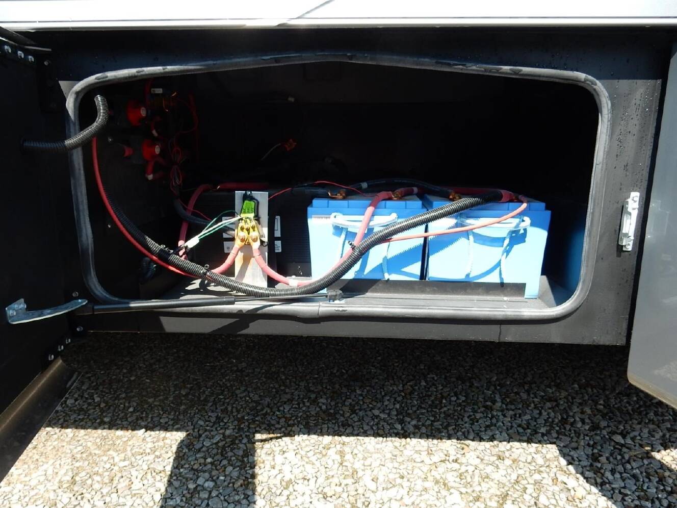 A photo of this 2027 Dynamax DX3 34KD