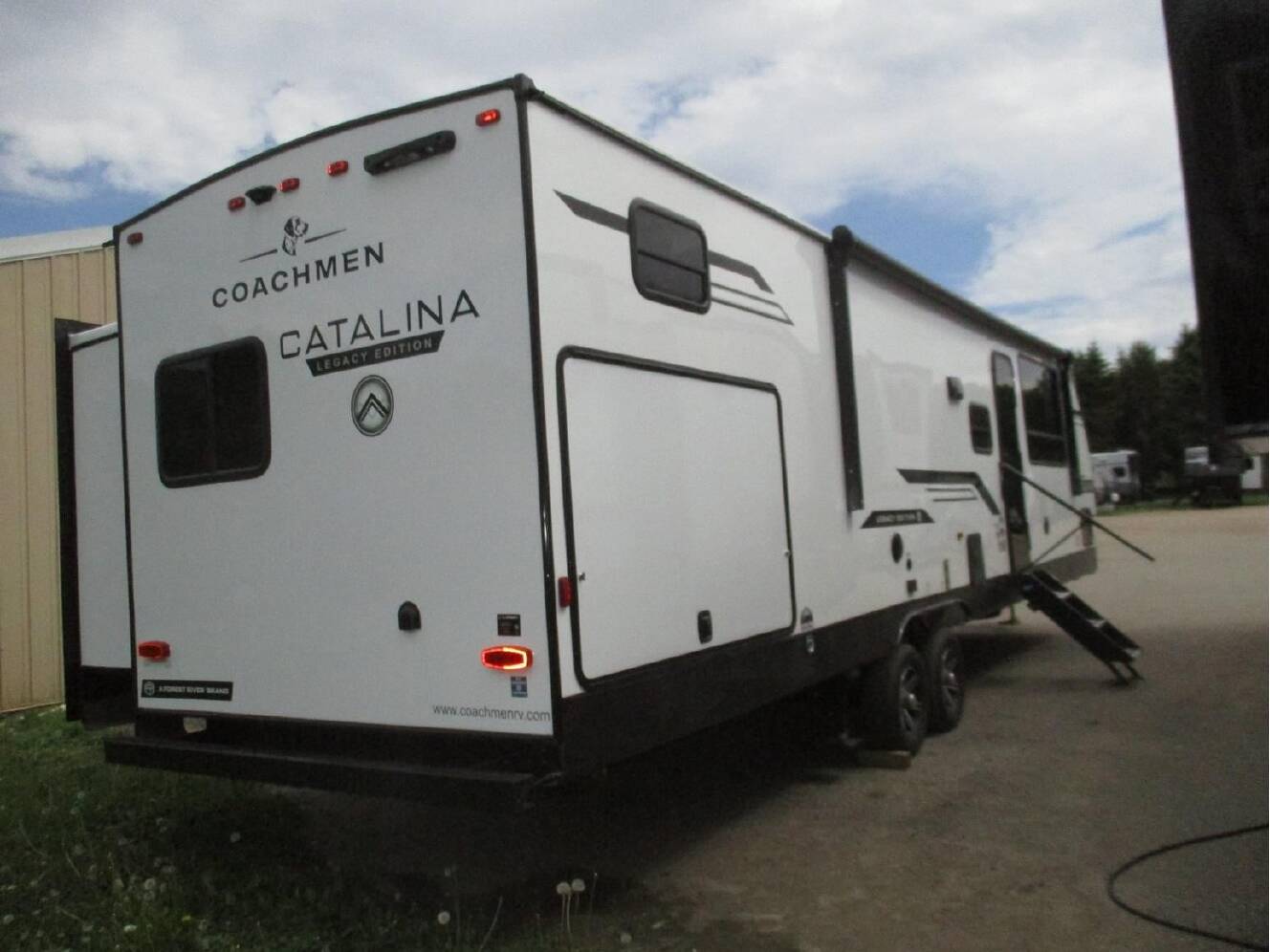 A photo of this 2026 Coachmen CATALINA LEGACY EDITION 343BHTS