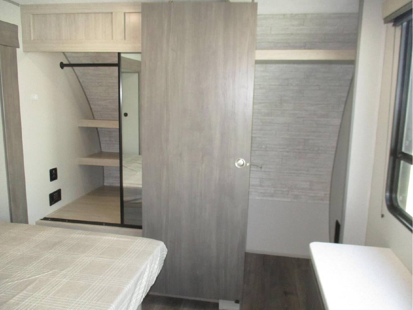 A photo of this 2026 Coachmen CATALINA LEGACY EDITION 343BHTS